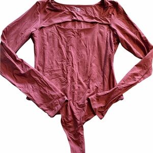 Chic Long Sleeve Bodysuit in Rose by Avidlove